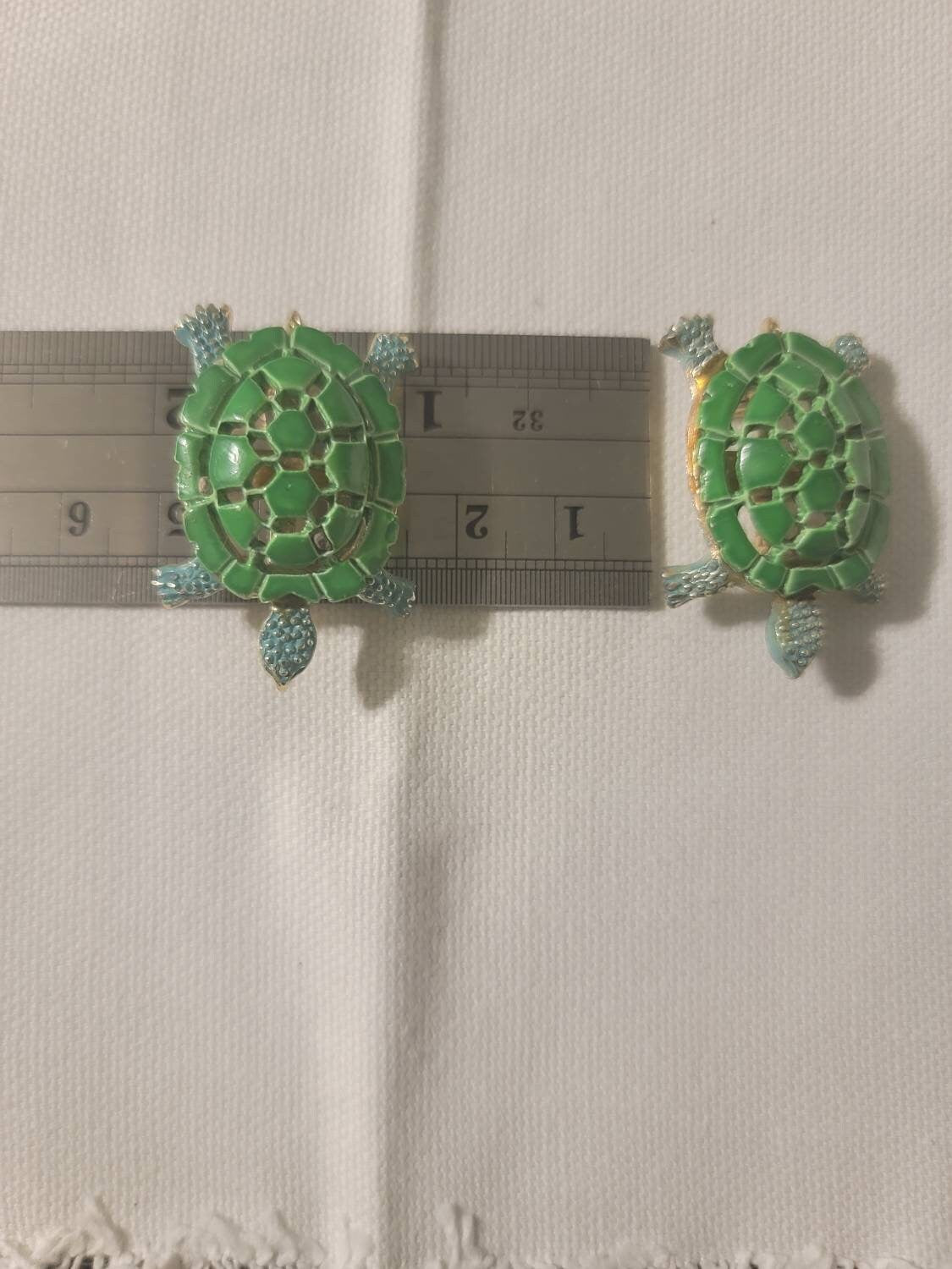 Vintage Green Enamel Turtle, Figural Turtles, Turtle Brooch, Turtle pin, Vintage Brooch, Vintage Turtle Brooch, Vintage Jewelry, Vintage pin