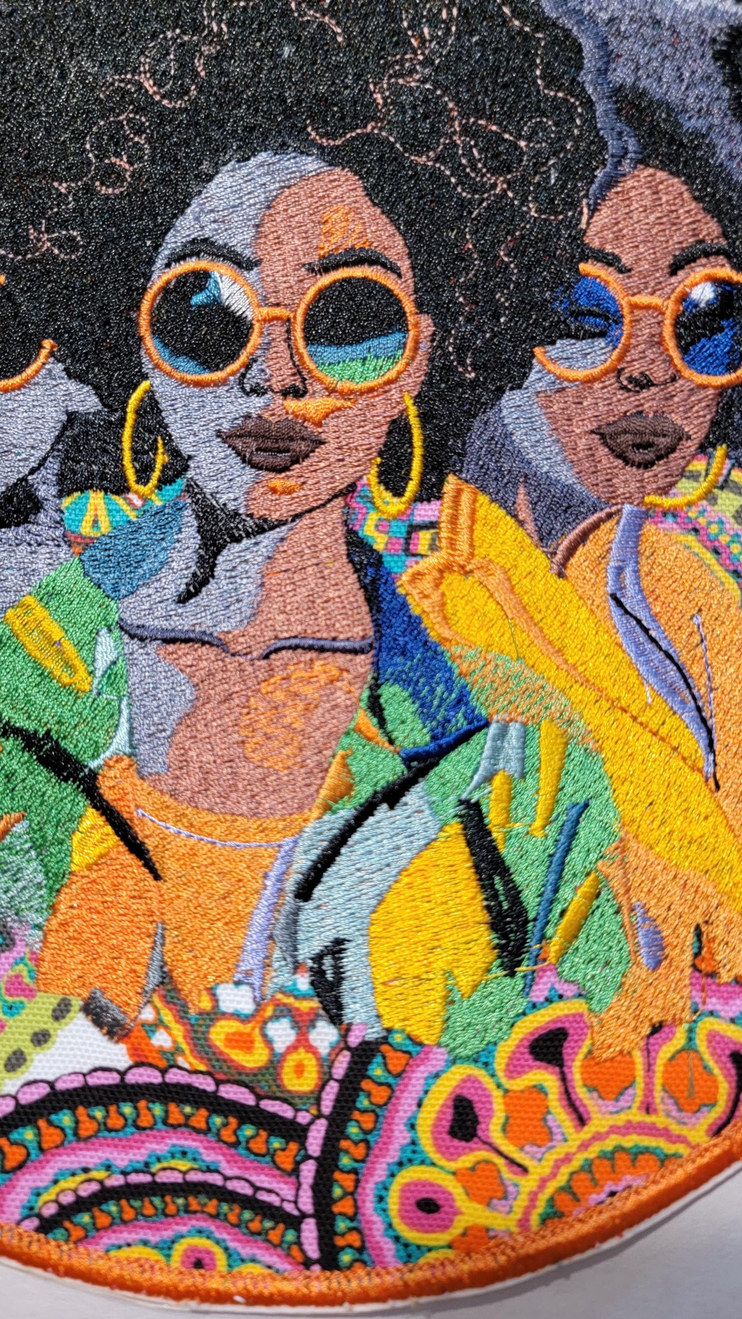 African American Black Sisters Patch, 10" Iron-on Patch, Black Women Abstract, Black Girl Magic, Afrocentric, Brown Skin Girl, Afro Woman