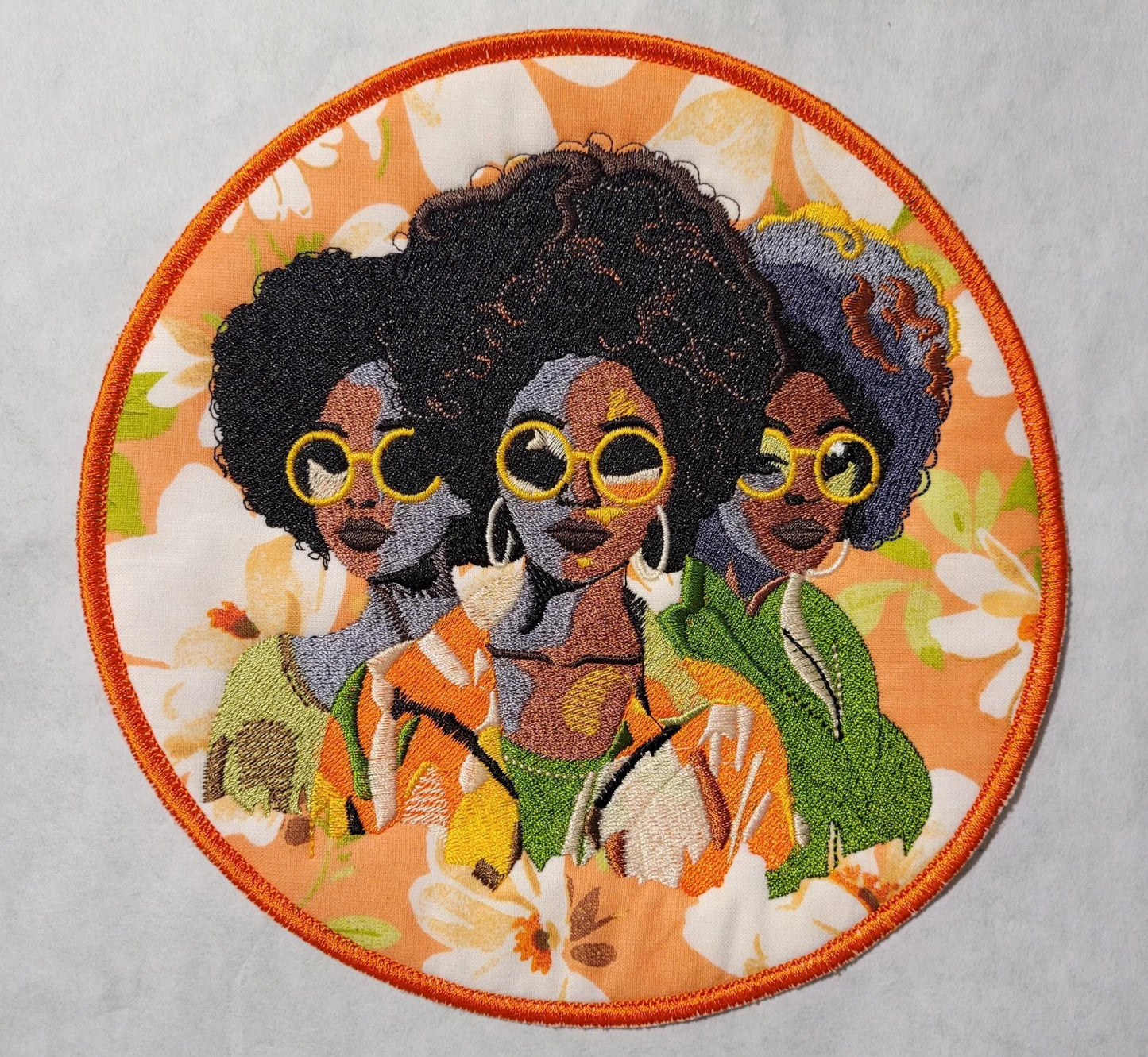 African American Black Sisters Patch, 7" Iron-on Patch, Black Women Abstract, Black Girl Magic, Afrocentric, Brown Skin Girl, Afro Woman