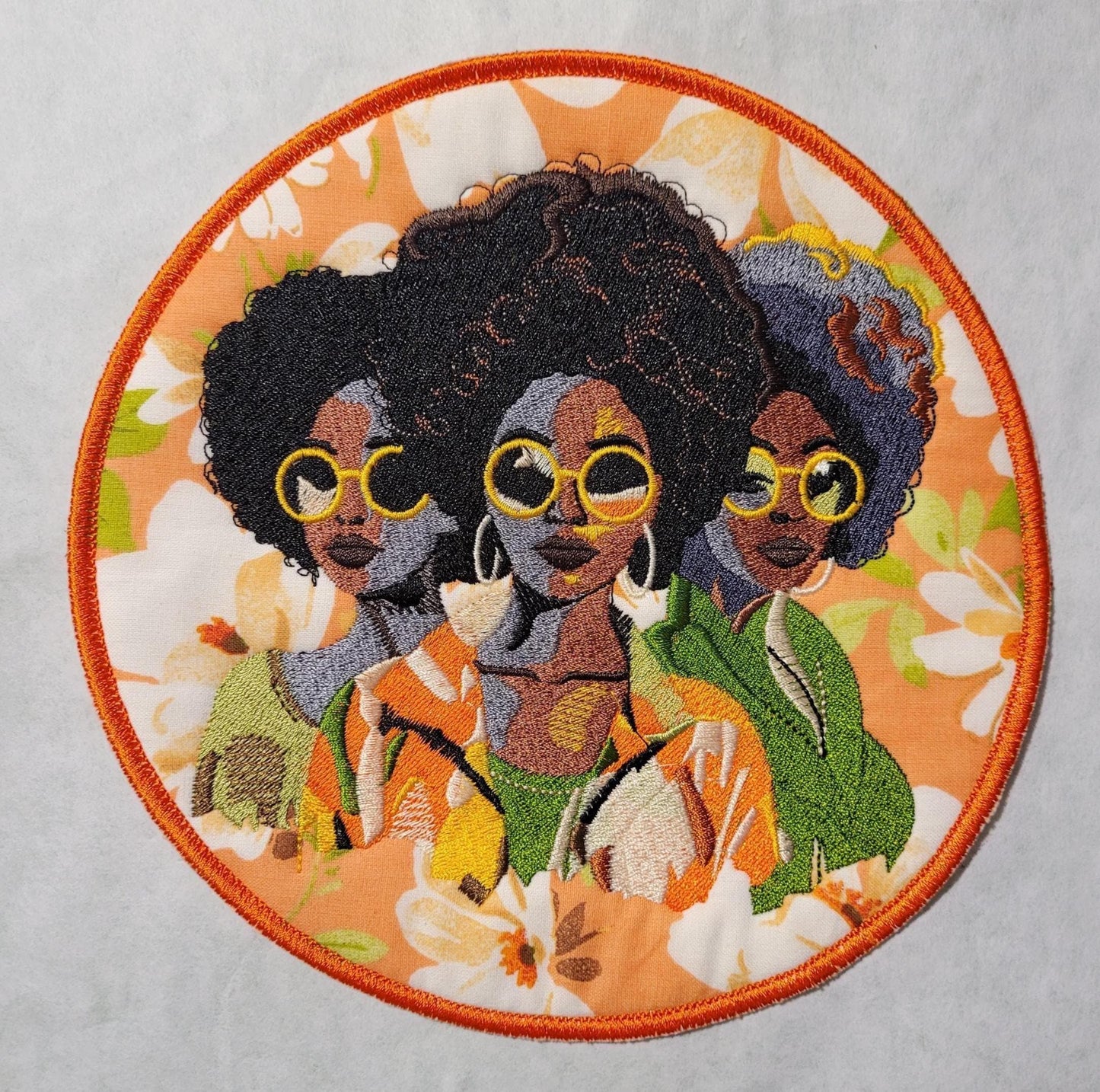 African American Black Sisters Patch, 7" Iron-on Patch, Black Women Abstract, Black Girl Magic, Afrocentric, Brown Skin Girl, Afro Woman