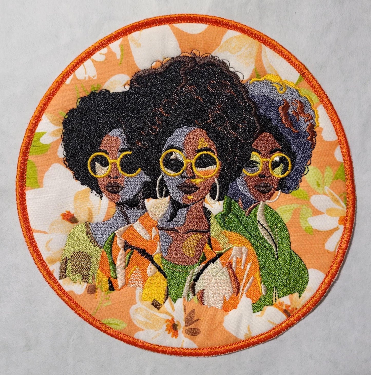 African American Black Sisters Patch, 7" Iron-on Patch, Black Women Abstract, Black Girl Magic, Afrocentric, Brown Skin Girl, Afro Woman