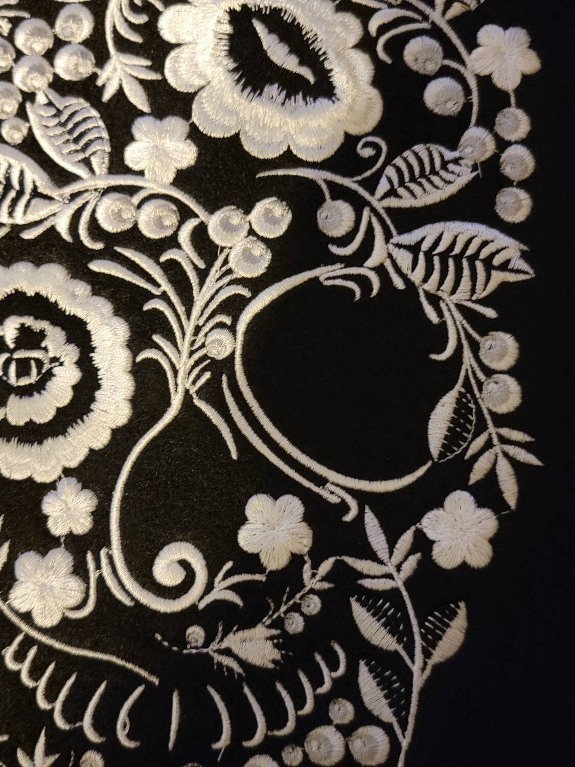 Skull - Embroidery Floral Skull - Sugar Skull, Lace, Skeleton, Patches, Jean Jackets, Bags, Horror patches for back jackets, Spooky Season
