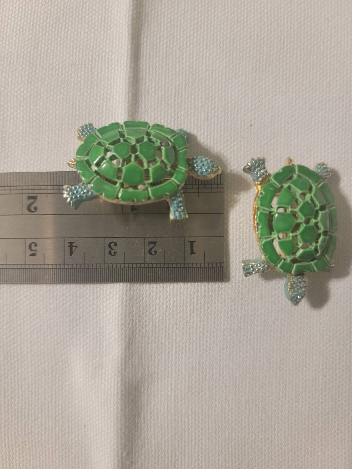 Vintage Green Enamel Turtle, Figural Turtles, Turtle Brooch, Turtle pin, Vintage Brooch, Vintage Turtle Brooch, Vintage Jewelry, Vintage pin