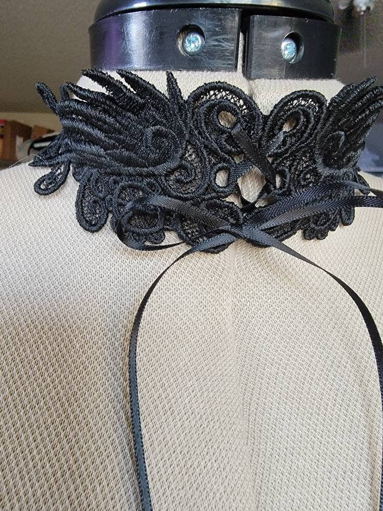 Black Lace Collar, Adjustable Corset, Fabric Choker, Goth Fashion,