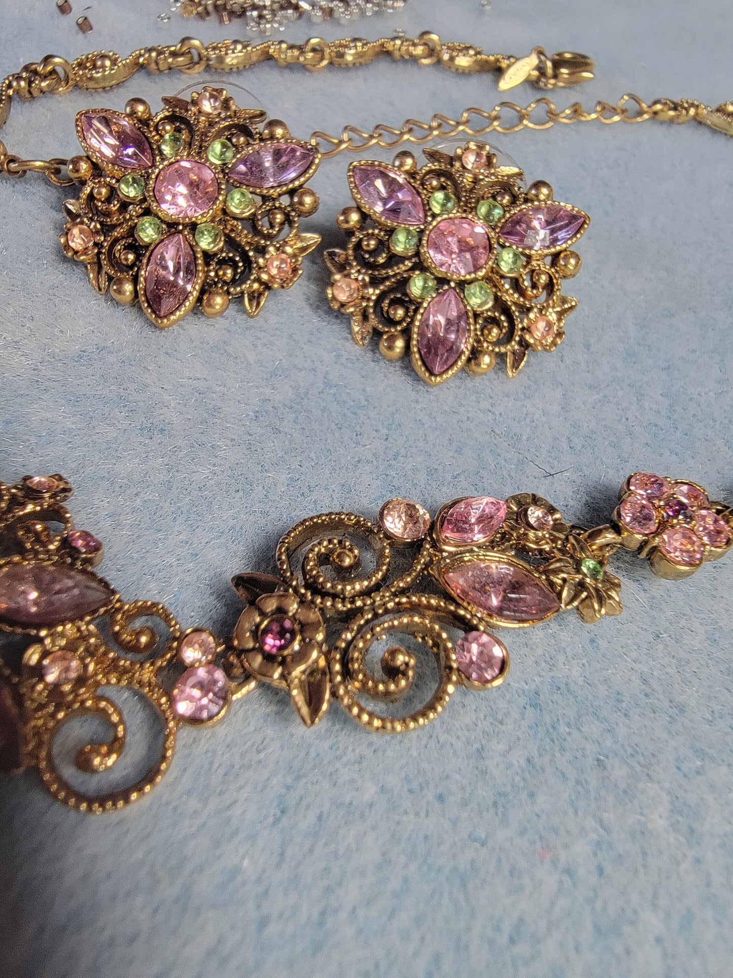 Vintage Avon, Avon Necklace and Earrings Set, Vintage jewelry