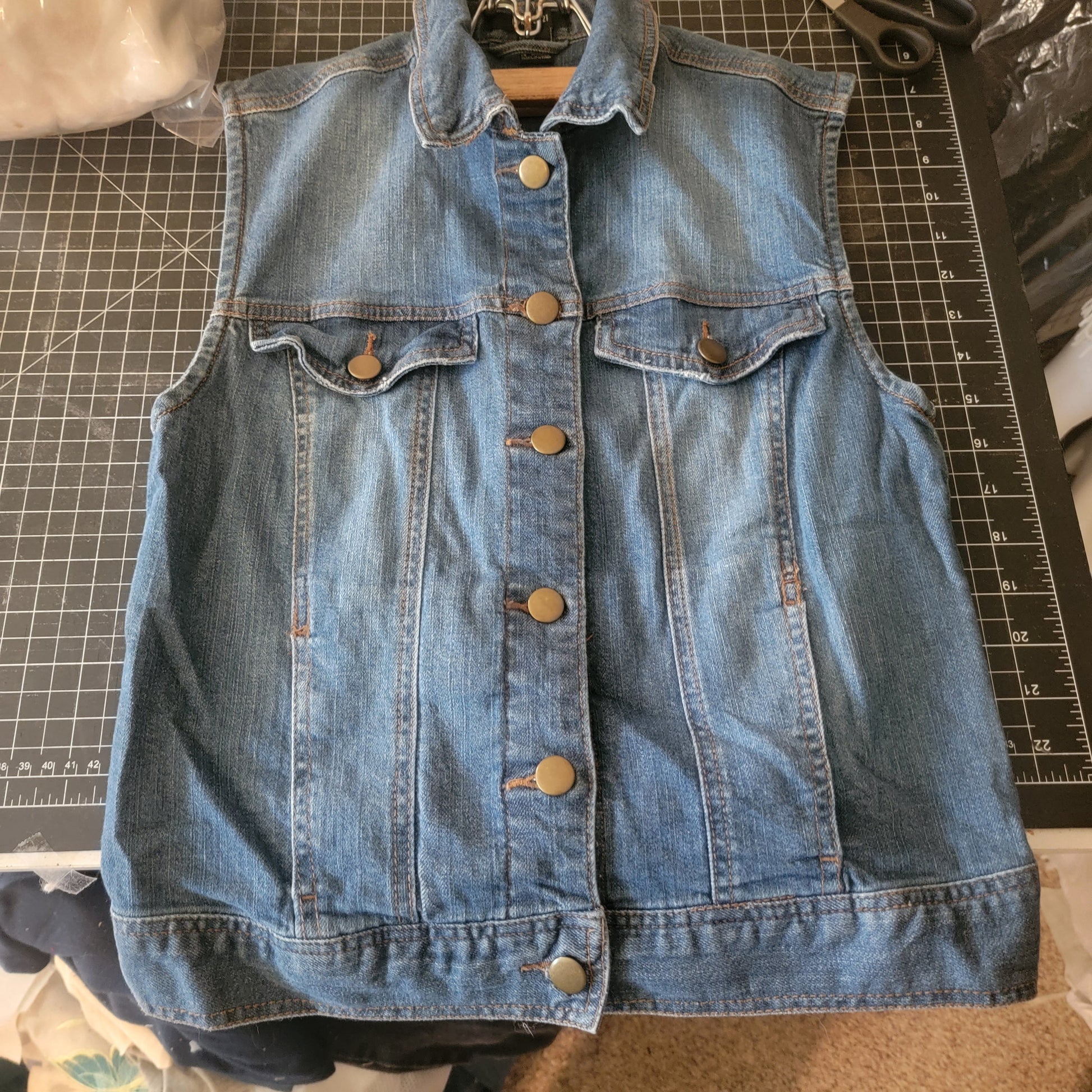 Black Girls, FOREVER 21 XS, Denim Vest with Pockets and Embroidery, Black Girl Magic Casual Clothing, African American