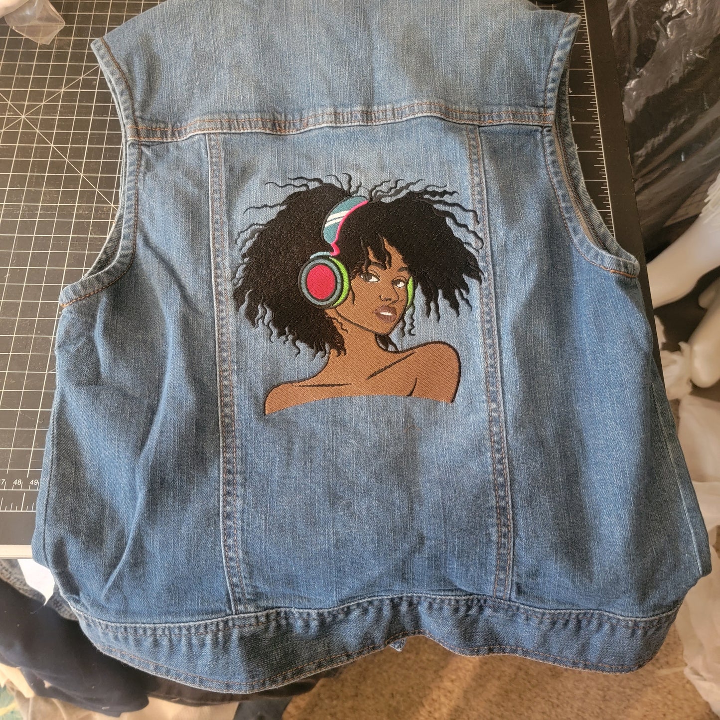 Black Girls, FOREVER 21 XS, Denim Vest with Pockets and Embroidery, Black Girl Magic Casual Clothing, African American