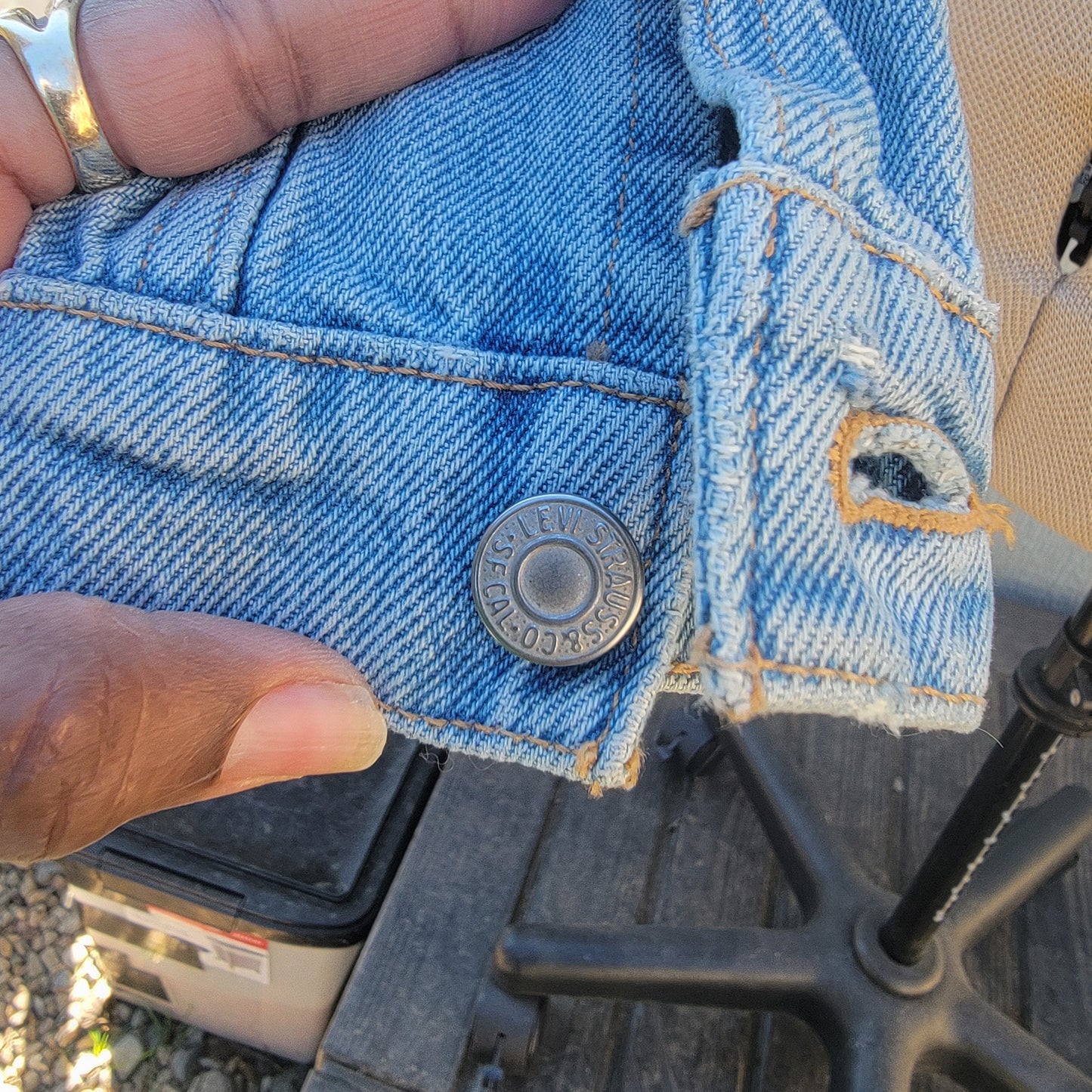 New Levi Strass Jean Jacket with Embroidered Sunflower. XS Levi Blue Jean Jacket with Red Pocket Tag. Denim Trucker Jean Jacket with Tags,