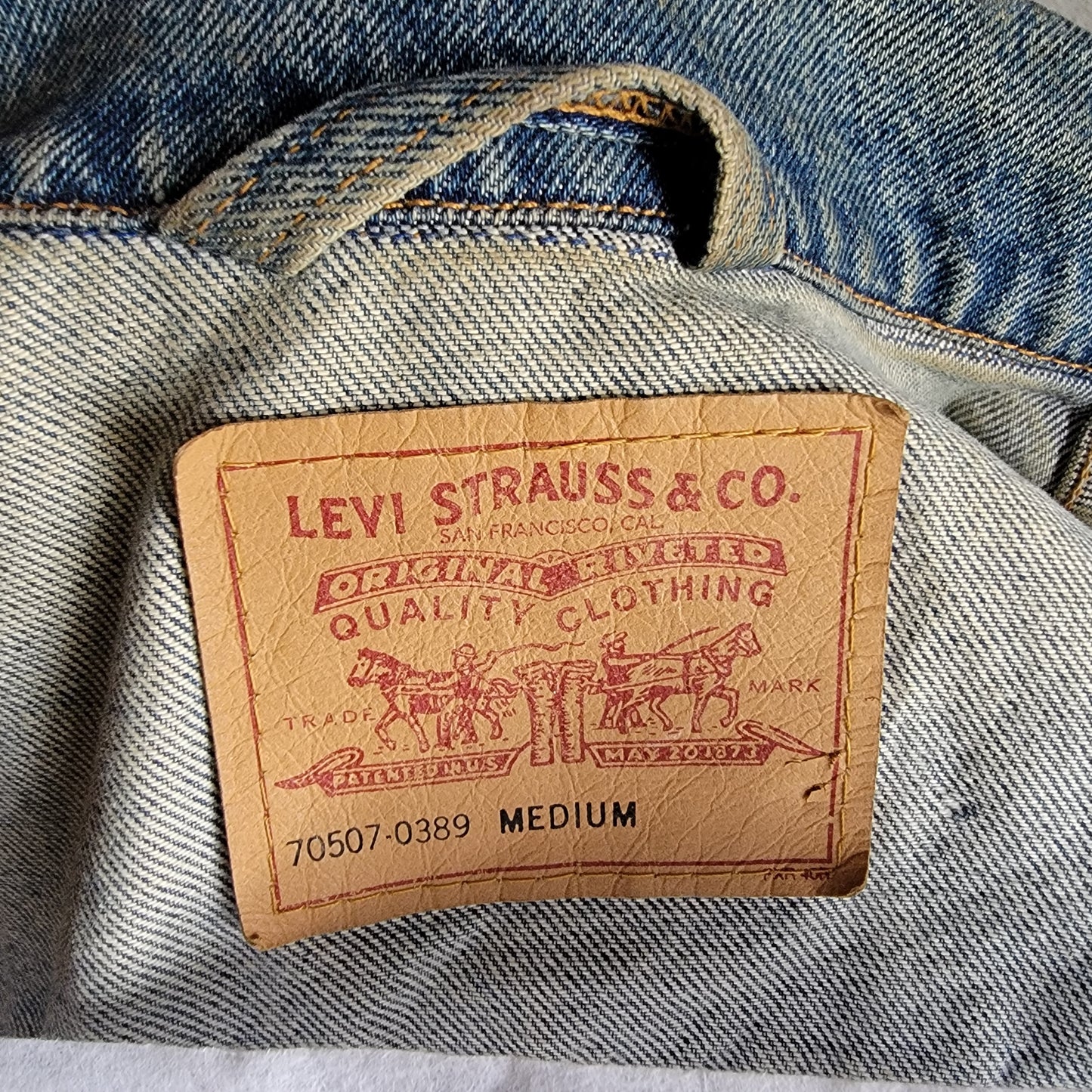 Vintage Levi 1996 Jean Jacket, OOAK Denim Women's Levi Strauss Blue Jean Jacket, Jean Jacket USA with Embroidered Dragon Design