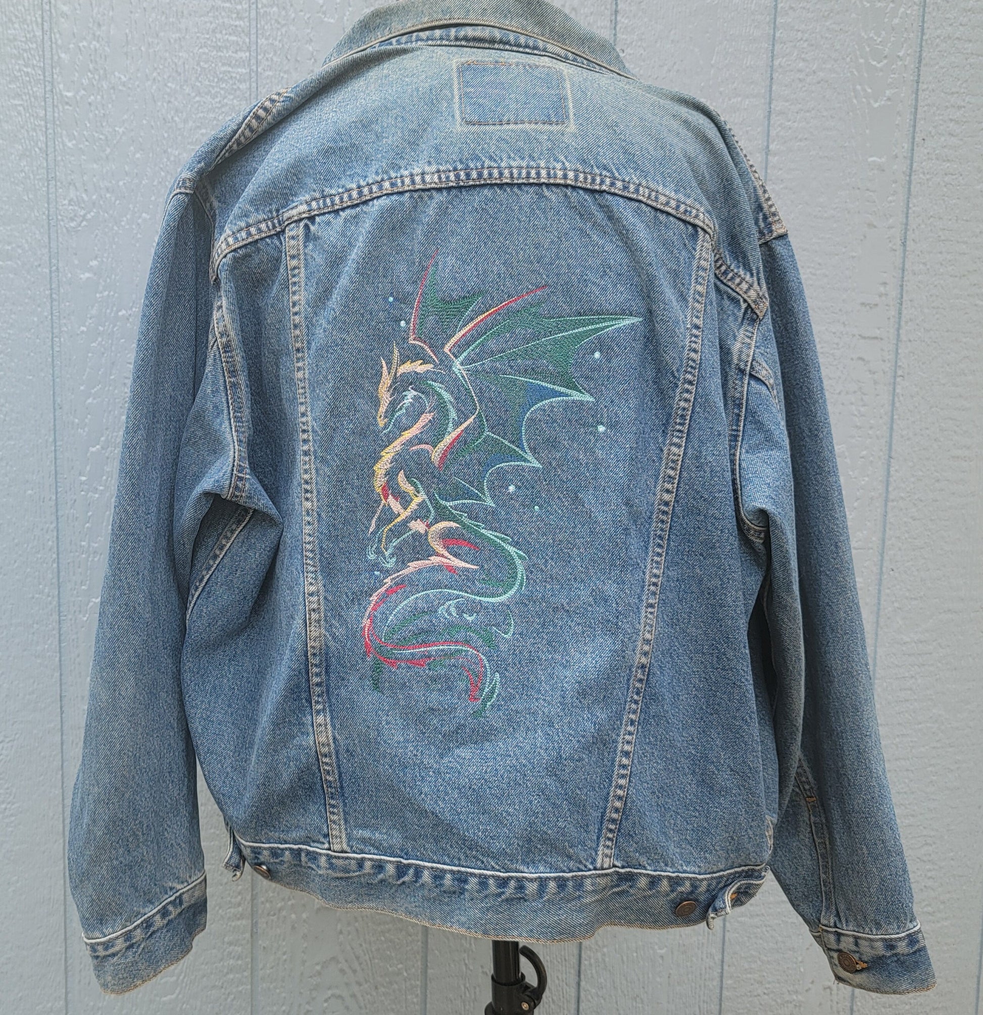 Vintage Levi 1996 Jean Jacket, OOAK Denim Women's Levi Strauss Blue Jean Jacket, Jean Jacket USA with Embroidered Dragon Design