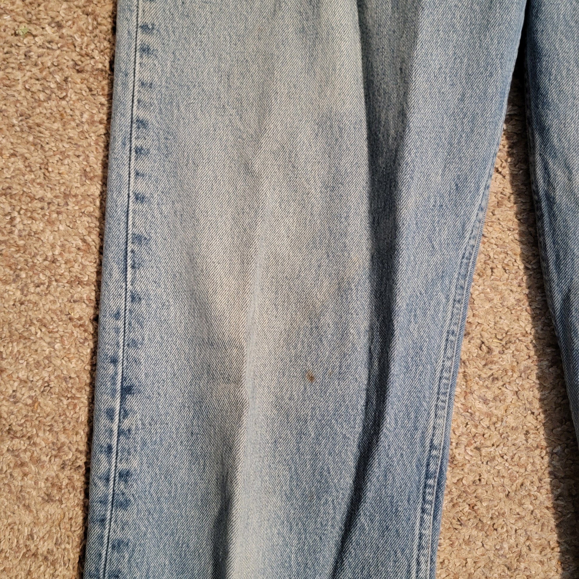 Vintage Levi Strass 1999 Jean's. Men's Levi's Straight Leg Jeans Vintage 90's Levi's, Red Batwing Tag,