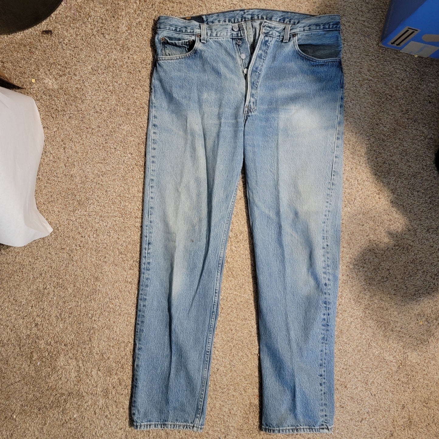 Vintage Levi Strass 1999 Jean's. Men's Levi's Straight Leg Jeans Vintage 90's Levi's, Red Batwing Tag,