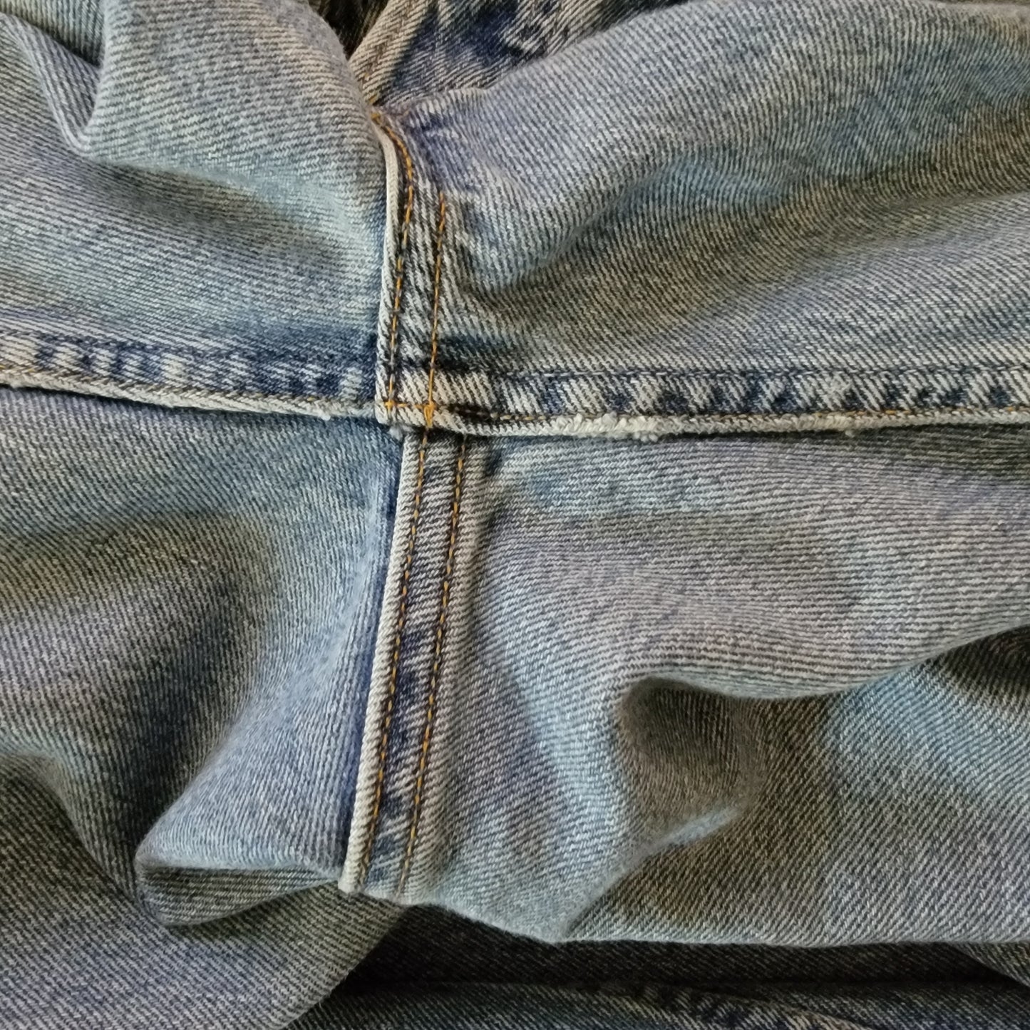 Vintage Levi Strass 1999 Jean's. Men's Levi's Straight Leg Jeans Vintage 90's Levi's, Red Batwing Tag,