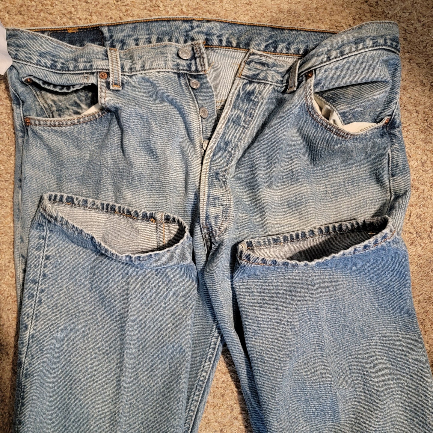 Vintage Levi Strass 1999 Jean's. Men's Levi's Straight Leg Jeans Vintage 90's Levi's, Red Batwing Tag,