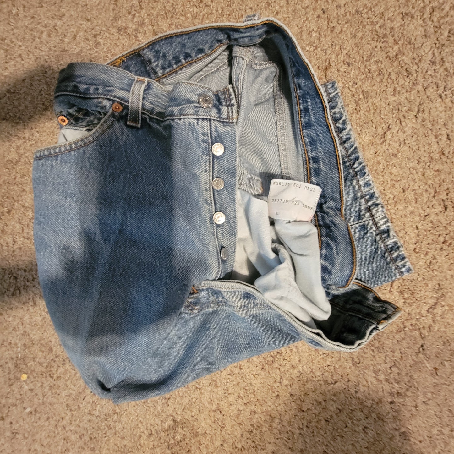 Vintage Levi Strass 1998 Jean's. Men's Levi's Straight Leg Jeans Vintage 90's Levi's, Red Batwing Tag,