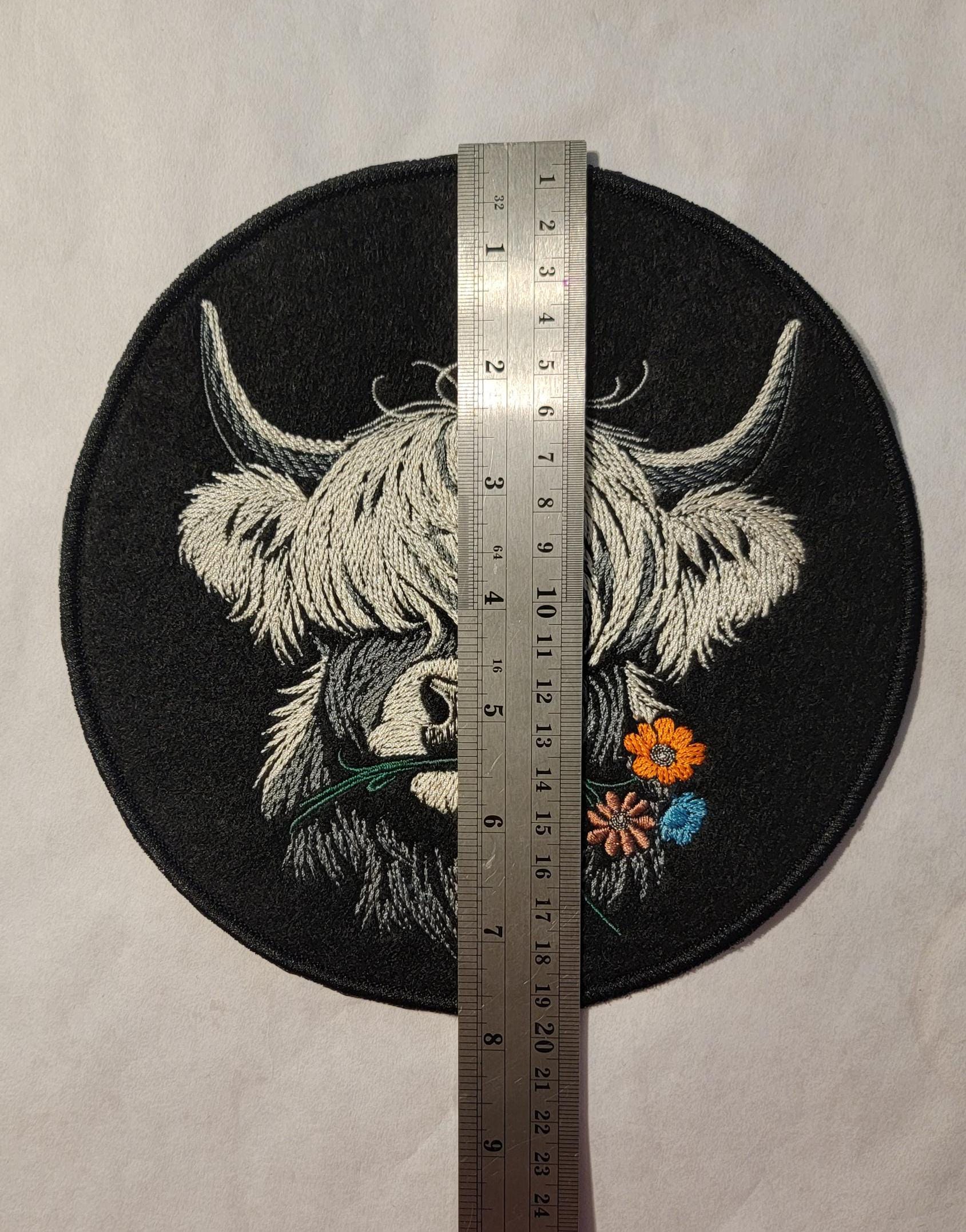 Scottish Highland Cow round 7" Black Felt Patch or 13x13" Square Panel