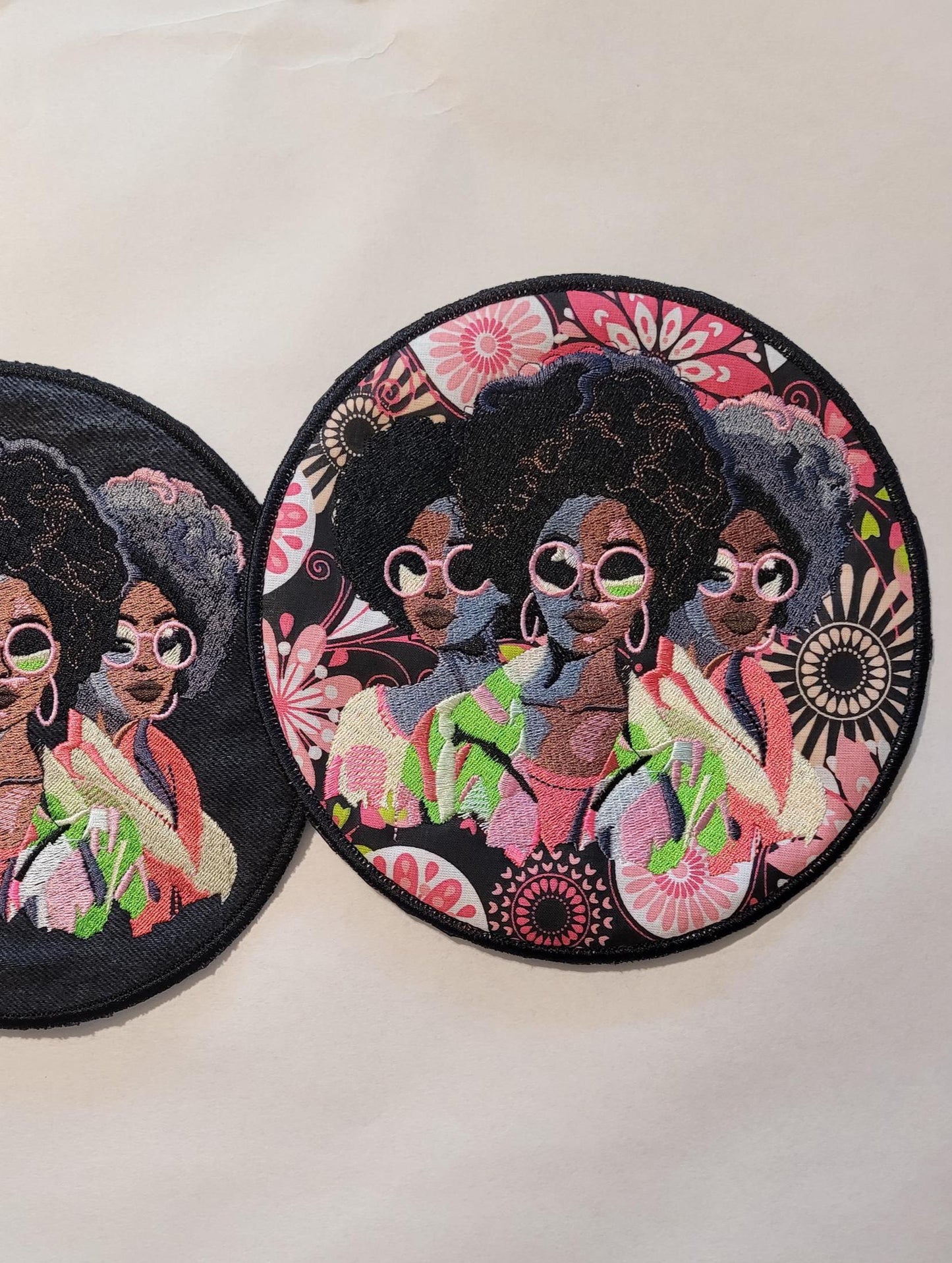 African American Black Sisters Patch, 7" Iron-on Patch, Black Women Abstract, Black Girl Magic, Afrocentric, Brown Skin Girl, Afro Woman